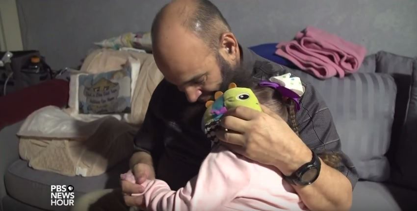 「我知道他們會去世」 只收養病危孩童的利比亞養父